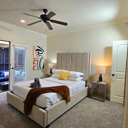 Modern Galleria Gem Private Jacuzzi 3 Br Houston Exterior photo